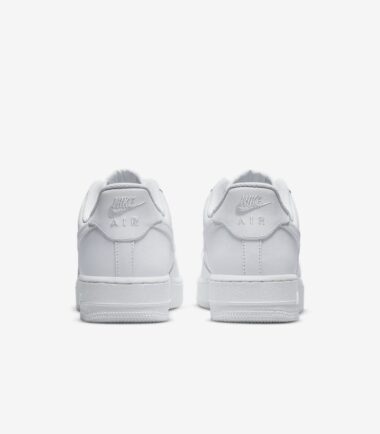 SCARPE NIKE AIR FORCE 1'07 BIANCO uomo - immagine 6
