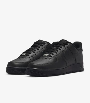SCARPE NIKE AIR FORCE 1'07 BLACK - immagine 5