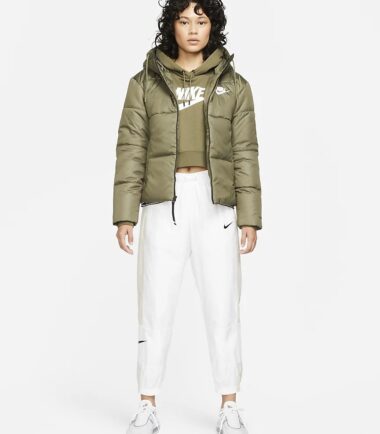 GIUBBOTTO NIKE SPORTSWEAR THERMA - immagine 5