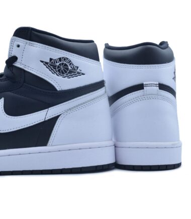 SCARPE NIKE AIR JORDAN 1 HIGH OG BLACK WHITE - immagine 4