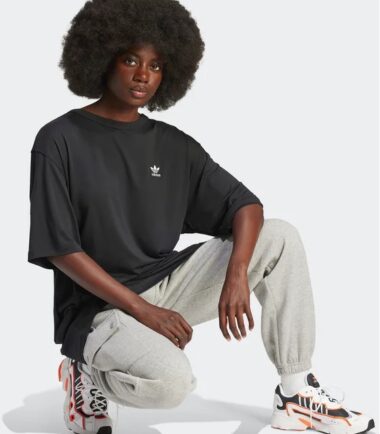 T-SHIRT ADIDAS ORIGINALS TREFOIL TEE BLACK - immagine 2