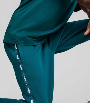 PANTALONE PUMA ESS TAPE SWEATPANTS - immagine 4