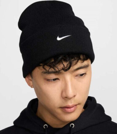 CAPPELLO NIKE PEAK BEANIE BLACK - immagine 1