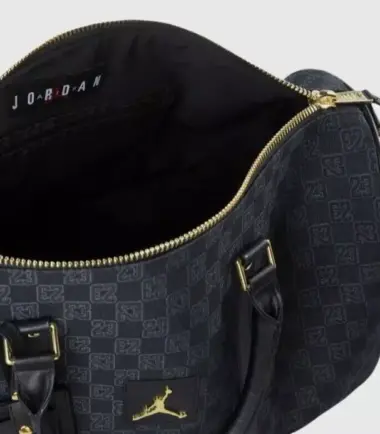 BORSONE JORDAN MONOGRAM DUFFLE BAG BLACK - immagine 4