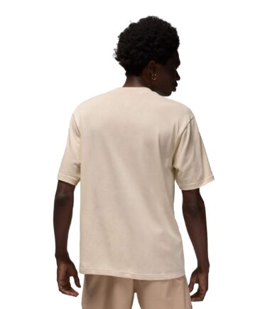 T-SHIRT JORDAN SNKR Patch SS Tee "Legend Brown" - immagine 2