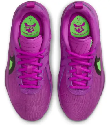 SCARPE NIKE GIANNIS FREAK 6 (GS) BOLD BERRY/GREEN STRIKE - immagine 5