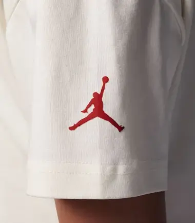 T-SHIRT NIKE JORDAN 40th Anniversary Tee "Sail"  bambino - immagine 4