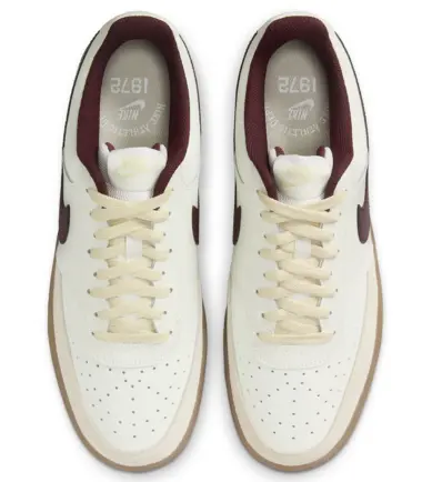 SCARPE NIKE COURT VISION LO SAIL/ BURGUNDY CRUSH-LT KHAKI UOMO - immagine 4