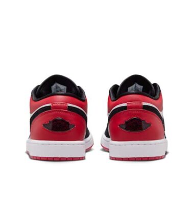 SCARPE NIKE Air Jordan 1 Low SE "Black Toe" - immagine 5