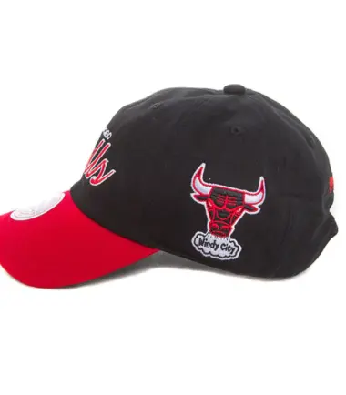 CAPPELLO MITCHELL E NESS CHICAGO BULLS - immagine 3