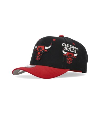 CAPPELLO MITCHELL E NESS NBA OVERBITE PRO SNAPBACK CHICAGO BULLS - immagine 1