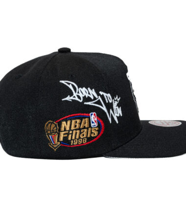 CAPPELLO MITCHELL E NESS NBA BORN TO WIN CHICAGO BULLS - immagine 2