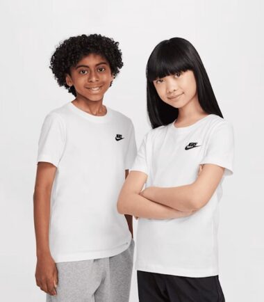 T-SHIRT NIKE Sportswear Tee White bambino - immagine 1