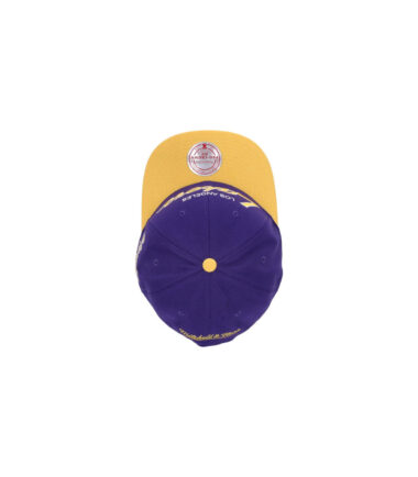 CAPPELLO MITCHELL E NESS NBA TEAM SCRIPT LOS ANGELES LAKERS - immagine 3