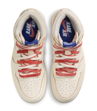 SCARPE WMNS Air Jordan 1 Hi OG Rare Air "Cinnabar" - immagine 5