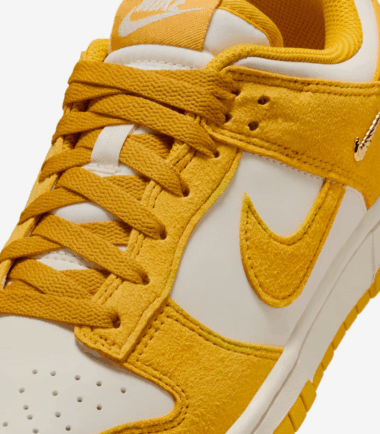 SCARPE NIKE WMNS DUNK LOW PALE IVORY - immagine 4