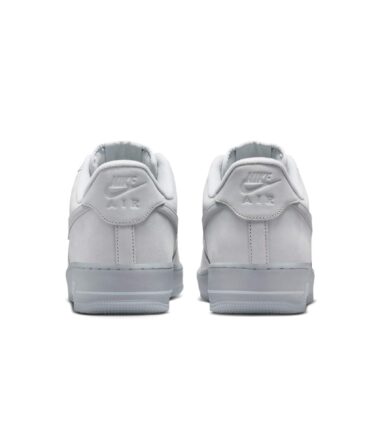SCARPE Air Force 1 '07 WB "Triple Wolf Grey" - immagine 5