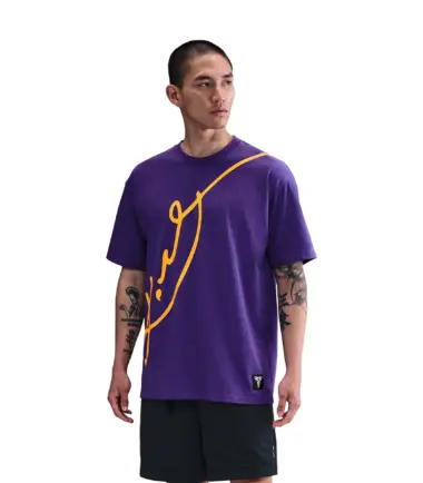 T-SHIRT NIKE KOBE M90 SIGNATURE TEE "COURT PURPLE" UOMO - immagine 1