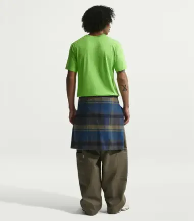 T-SHIRT NIKE SPORTSWEAR TEE UOMO - immagine 2