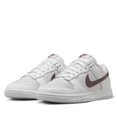 SCARPE Nike Dunk Low "Plum Chalk" Wmns - immagine 4