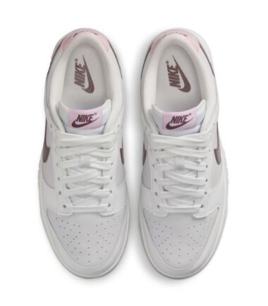SCARPE Nike Dunk Low "Plum Chalk" Wmns - immagine 5